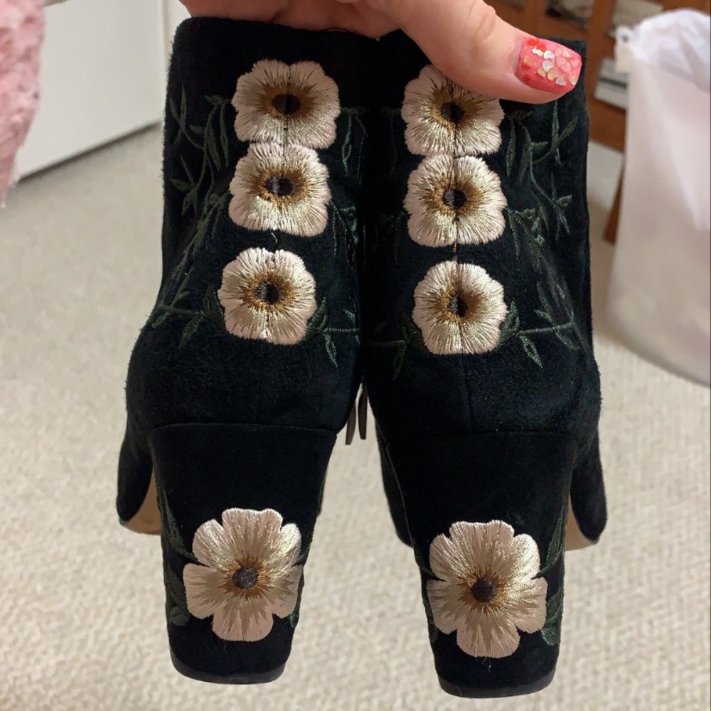 Heeled Franco Sarto embroidered booties